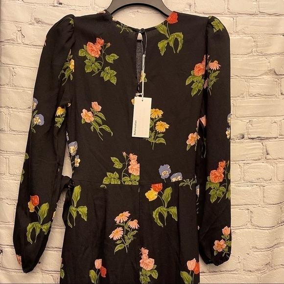 NEW Reformation Reza Floral Long Sleeve Midi Dress In Night Bloom Size 2 - Picture 3 of 16